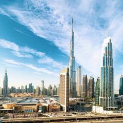 LUXE Vacation Homes - Luxury 2BR Apartment - Burj Khalifa View & Direct Dubai Mall Access