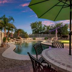 Pool, Putting Green, Arcade, Cornhole, Great Location at Phoenix Desert Ridge Retreat!