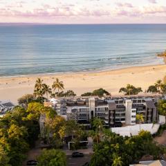 Netanya Noosa Beachfront Resort