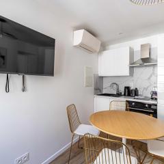 Cozy renovated 1 bedroom Suquet Cannes Center - 1BR