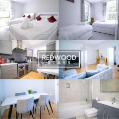 Spacious Serviced Apartment for Contractors and Families, FREE WiFi & Netflix by REDWOOD STAYS