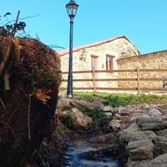 Casa de piedra Monte del Gozo