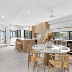 Blenheim Beach Villa