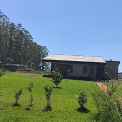 Modernes Ferienhaus in Paraguay, Hohenau mit Reitanlage und Beachvolleyball