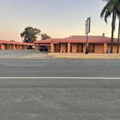 True blue Motor Inn