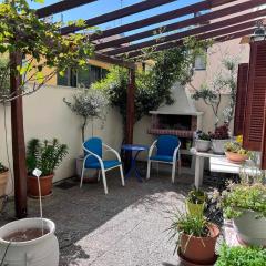Retro House with Garden in Anopoli