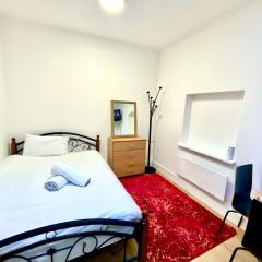 Lovely Cosy Studio Flat Ground Floor In Central London