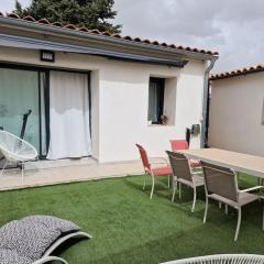 Rognac centre au calme maison entiere 5 couchages et jardin