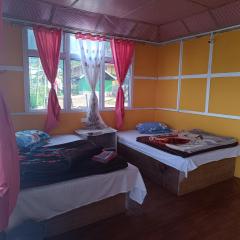 Kumar Homestay