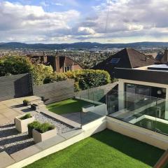 Kaimes Kip: Stylish Edinburgh Five Bedroom Home