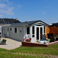 Ferienhaus für zwei Erwachsene und zwei Kinder mit Terrasse - b56212