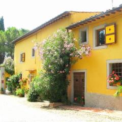 Ferienwohnung in Empoli mit Grill, gemeinschaftlichem Pool und Garten