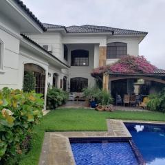 Casa en Samborondón