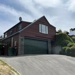 51 St James Avenue