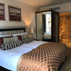 TAJ Cape Town - Private Luxury One Bedroom Suite