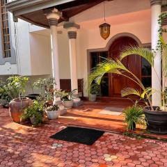 Air conditioned 3 bed home!