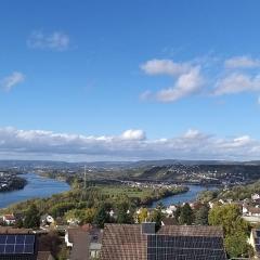 Rheinblick am Rheinsteig Urbar-Koblenz