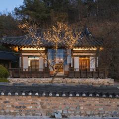Andong GyeongHamjeong