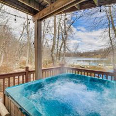 East Stroudsburg Home with Private Lake Access, Pool