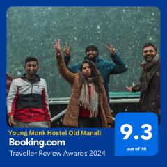 Young Monk Hostel & Cafe Old Manali