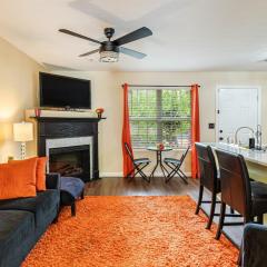 3BR Decatur Townhouse: Near Downtown, Pet-Friendly