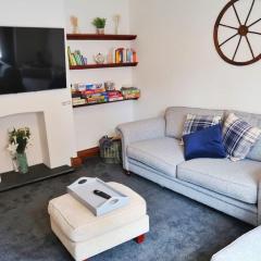 Castle Manor, 4 Bed Seaside Retreat