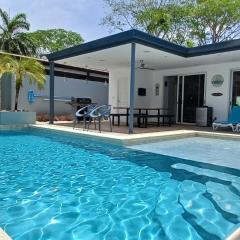 Playa Potrero - modern 3 BR home centrally located - Casa Coastal Serenity