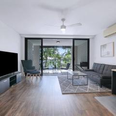 Centro at Toowong - Modern Spacious Living with Pool
