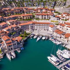 Portopiccolo Apartments Zaffiro nel Borgo - with beach included