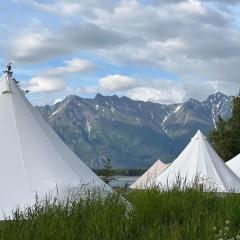 Lulu's Glamping Tents and Events with Exceptional River View