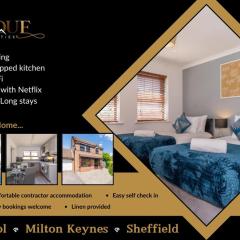 MK City Center House, perfect for FAMILIES, GROUPS, free parking, Sky TV, Desk space managed by CHIQUE PROPERTIES LTD