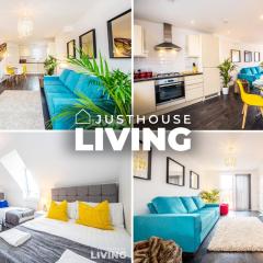 Liverpool House - Stunning Townhouse with FREE Parking for 4 cars - Close To Centre