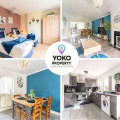Detached House with Free Parking, Fast Wifi, Smart TV and Garden by Yoko Property