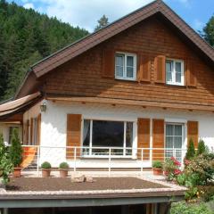 Valley view in the Ferienhaus Schenk