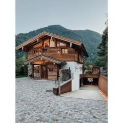 Chalet Alpin Modern retreat