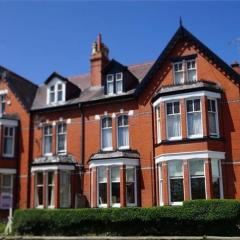 No22, Llandudno - Stylish & Cosy Period Apartment, with Hot Tub & Private Parking