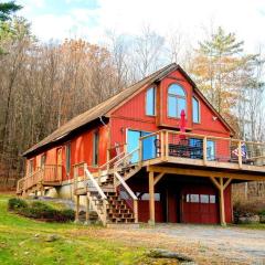 WhiSki Cabin *12-acres with mountain views!*