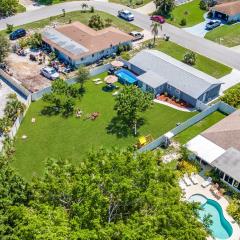 Paradise Haven- Amazing 4BR Oasis with Pool