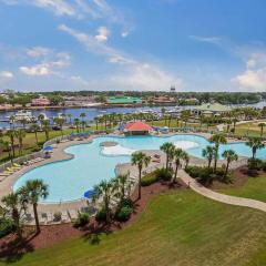 Top Location Famous Barefoot Resort 1 Mile to Beach 15000sf Pool