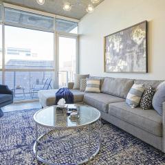 Loft Lv8 ※ Elegant Urban Oasis in Downtown Vegas