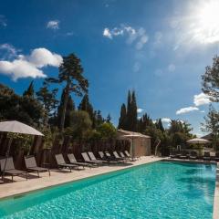 Les Cabanes Dans Les Bois Logis Hôtel