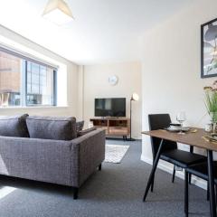 Stylish and Modern 1 Bedroom Apartment Manchester