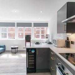 Modern 1 Bedroom Apartment in Preston Centre