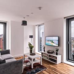 2 Bed Apartment in Media City, Amazing Views