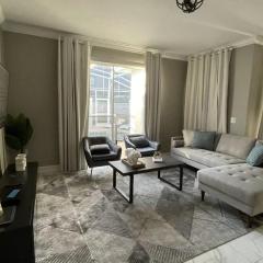 Beautiful Relaxing 4 Bed Town Home with Pool-1094S