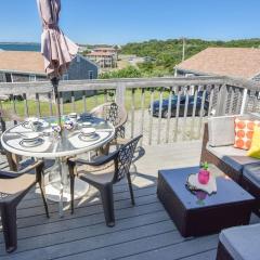 12216 - Beautiful Views of Cape Cod Bay Access to Private Beach Easy Access to P-Town