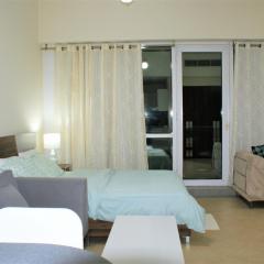 Studio Apartment - Cozy, Very Accessible and so near to Train Station