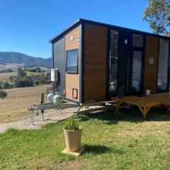 Nichol Road Hideaway at Annies Retreat by Tiny Away