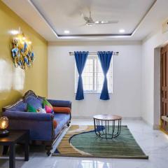 Delightful 3 Bed holiday home with AC Near US Embassy, Gachibowli