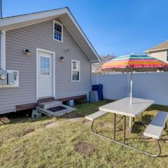Charming Old Lyme Cottage, Steps to Private Beach!
